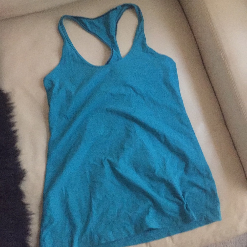 Lululemon tank